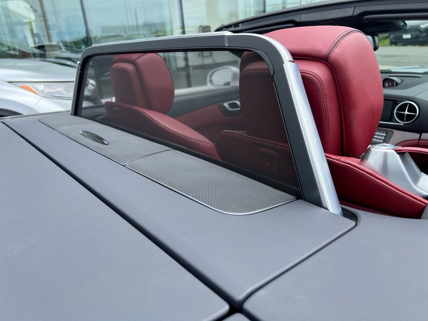 Used 2019 Mercedes-Benz SL 550 image 7