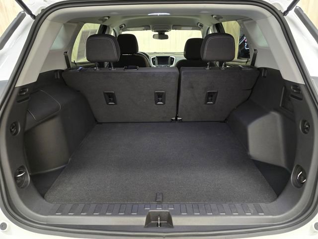 Used 2023 GMC Terrain SLE w/ Driver Convenience Package AWD/4WD image 33