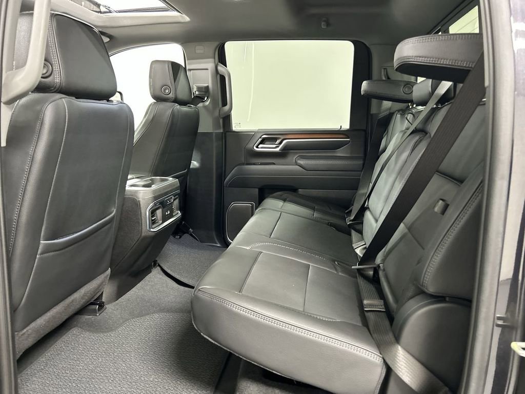 Certified 2025 GMC Sierra 2500 Denali w/ Denali Reserve Package AWD/4WD image 20