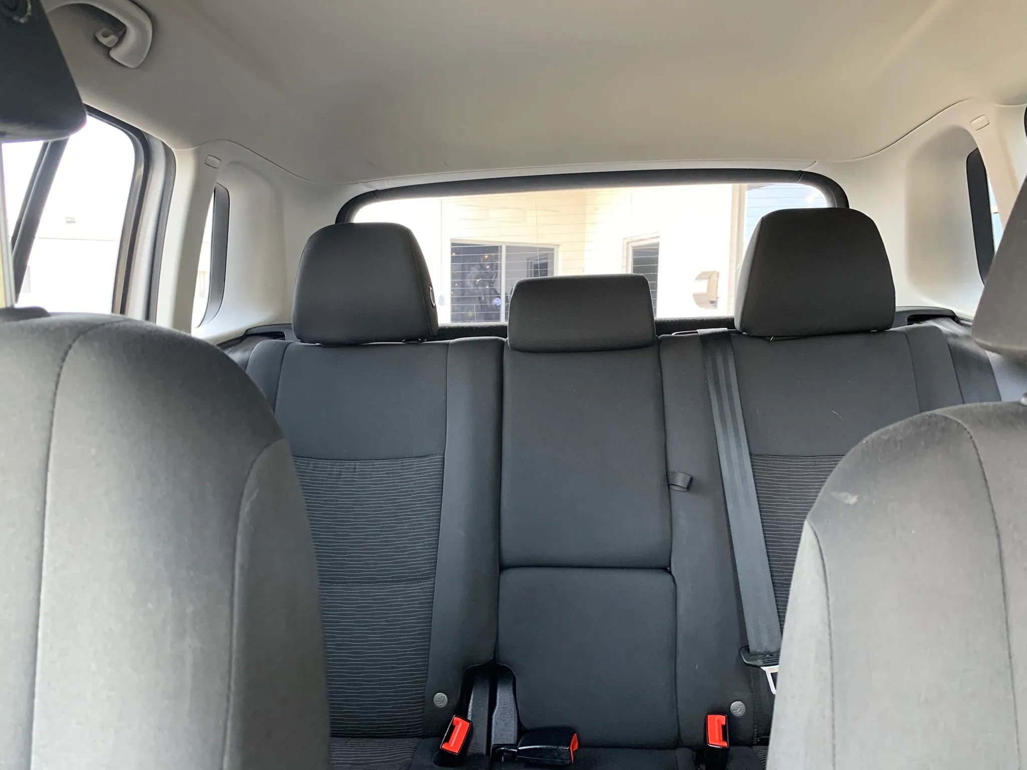 Used 2015 Volkswagen Tiguan S image 16