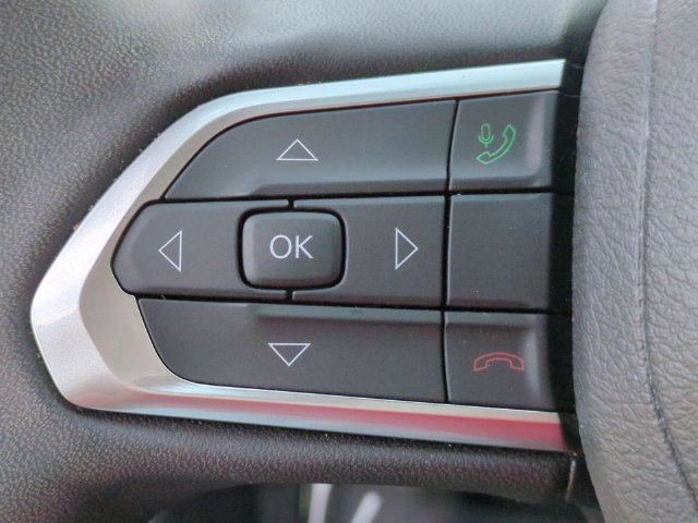 Used 2025 Jeep Compass Limited AWD/4WD image 19