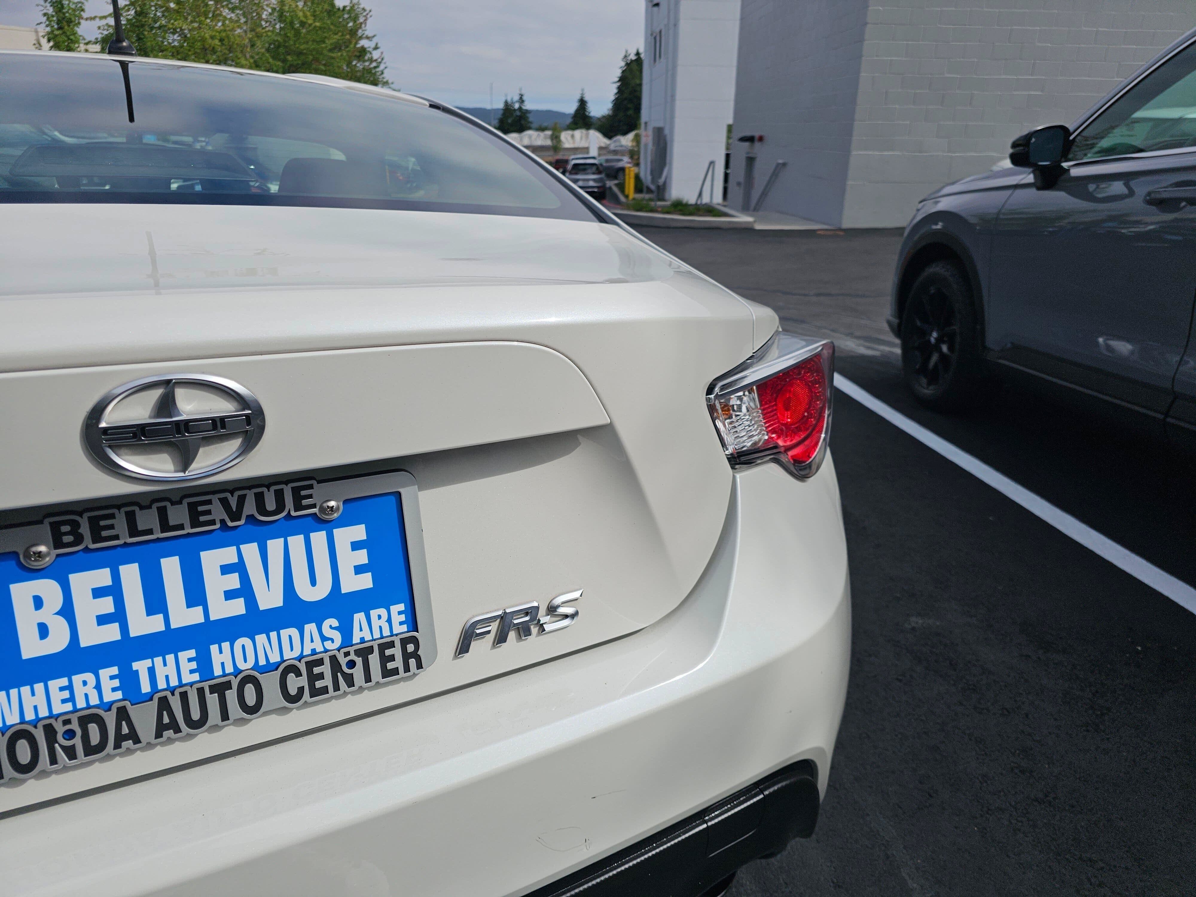 Used 2013 Scion FR-S RWD image 17