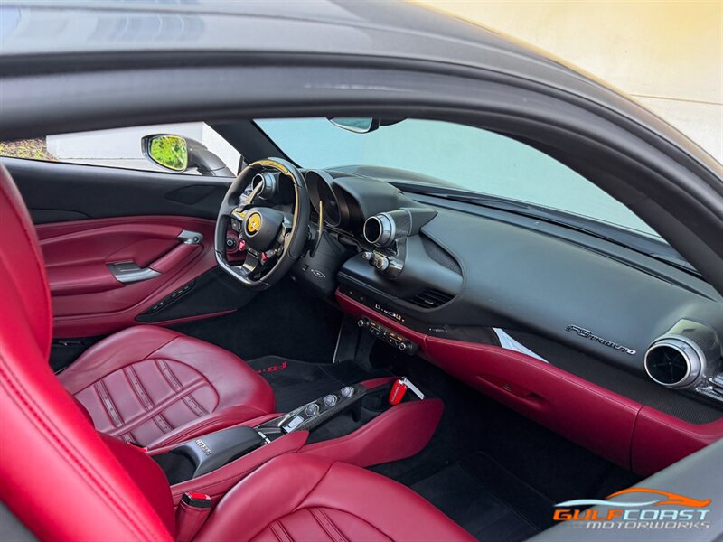 Used 2021 Ferrari F8 Tributo RWD image 26