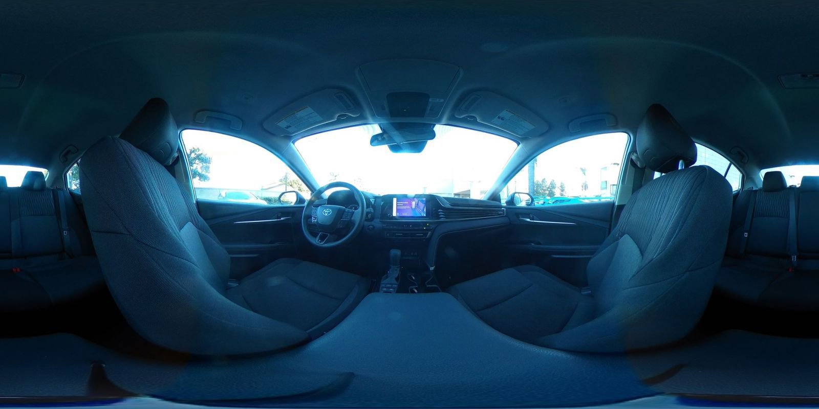 Used 2025 Toyota Camry LE image 42