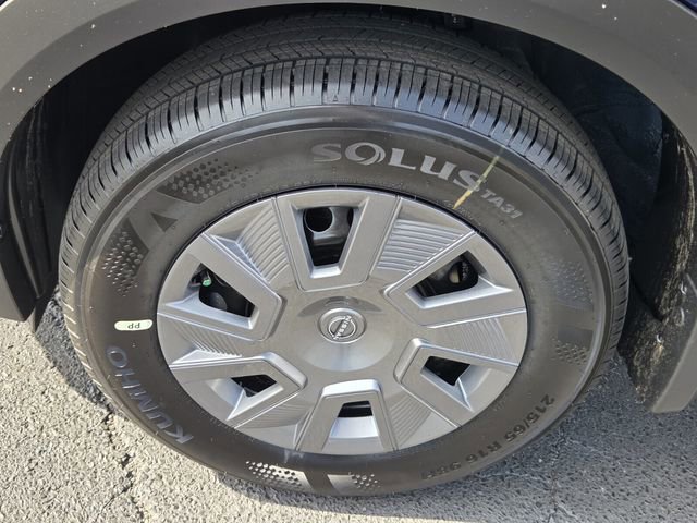 New 2026 Nissan Kicks S image 12