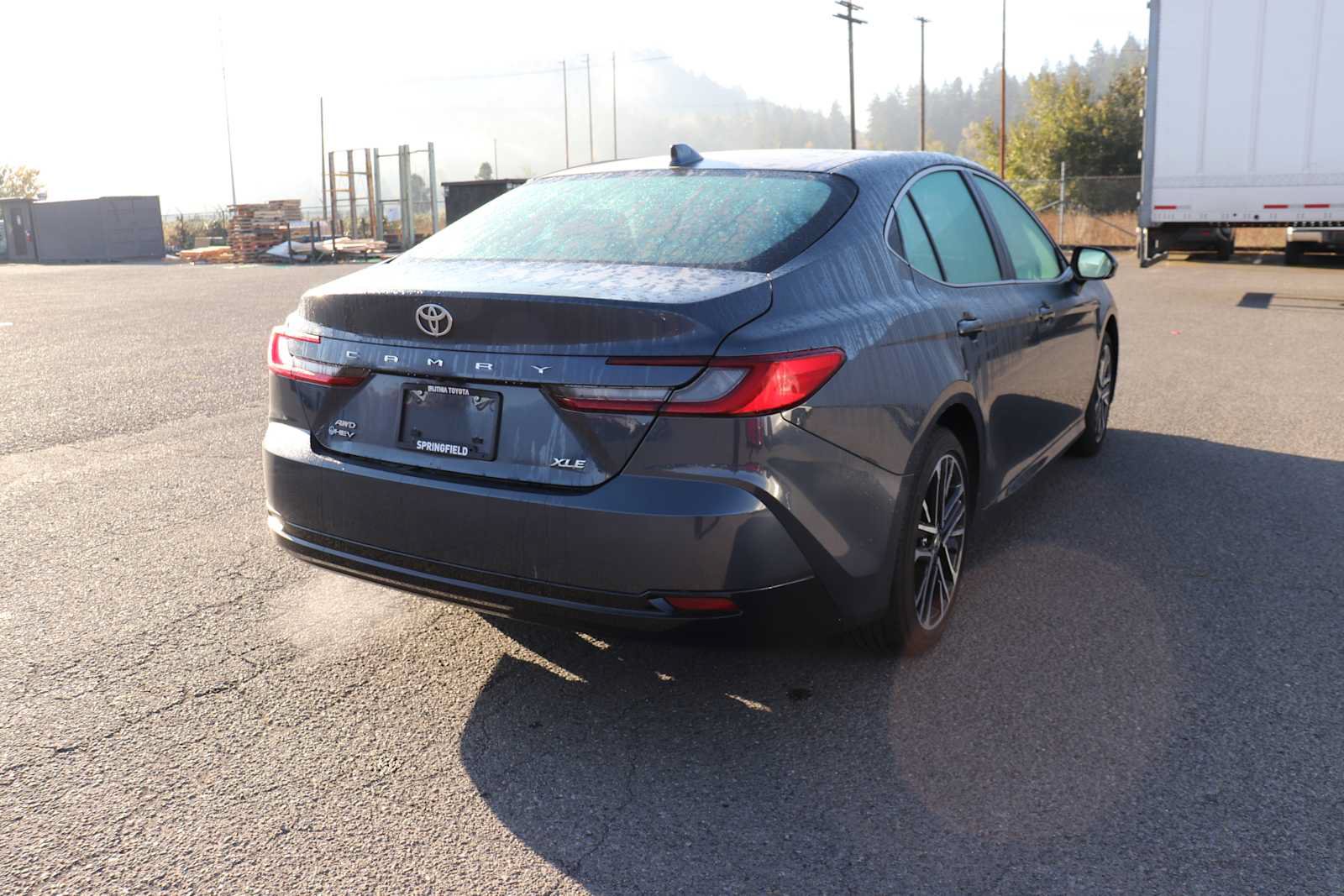 Used 2026 Toyota Camry XLE AWD/4WD image 5