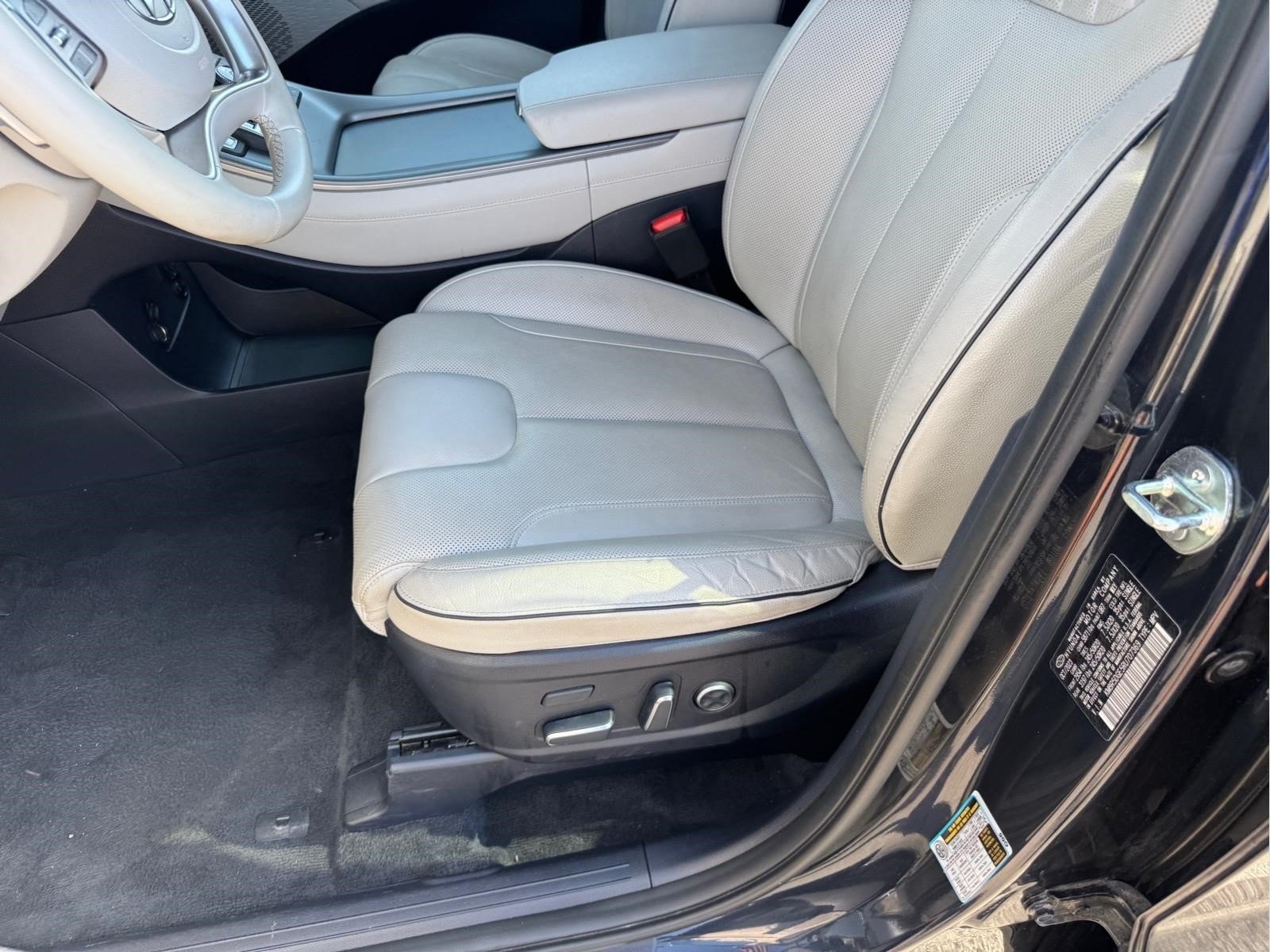 Certified 2024 Hyundai Palisade Limited AWD/4WD image 7