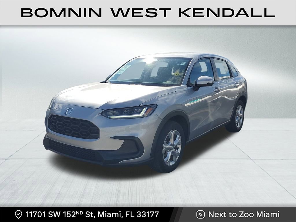 Used 2024 Honda HR-V LX image 3