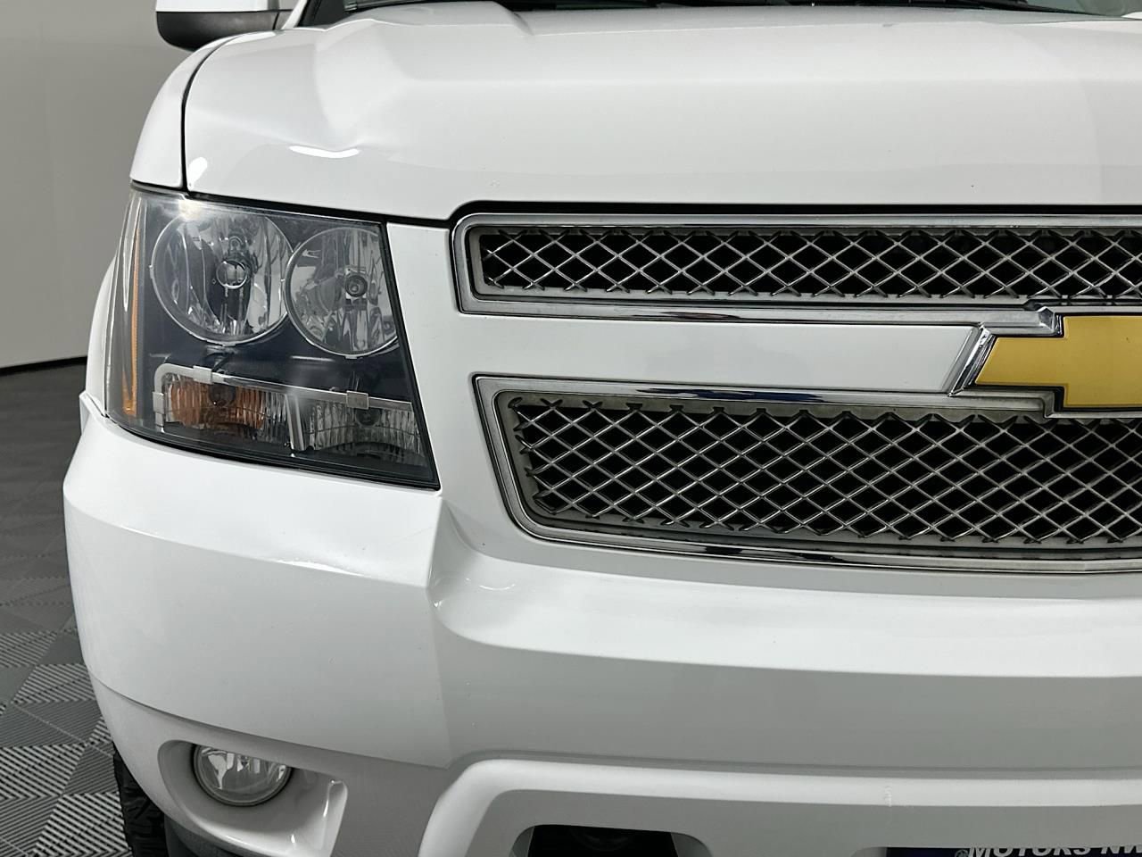 Used 2014 Chevrolet Tahoe LT AWD/4WD image 3