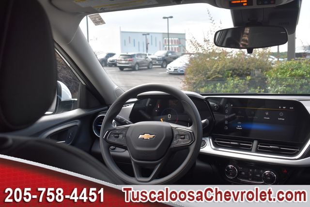 New 2026 Chevrolet Trax LT FWD image 17