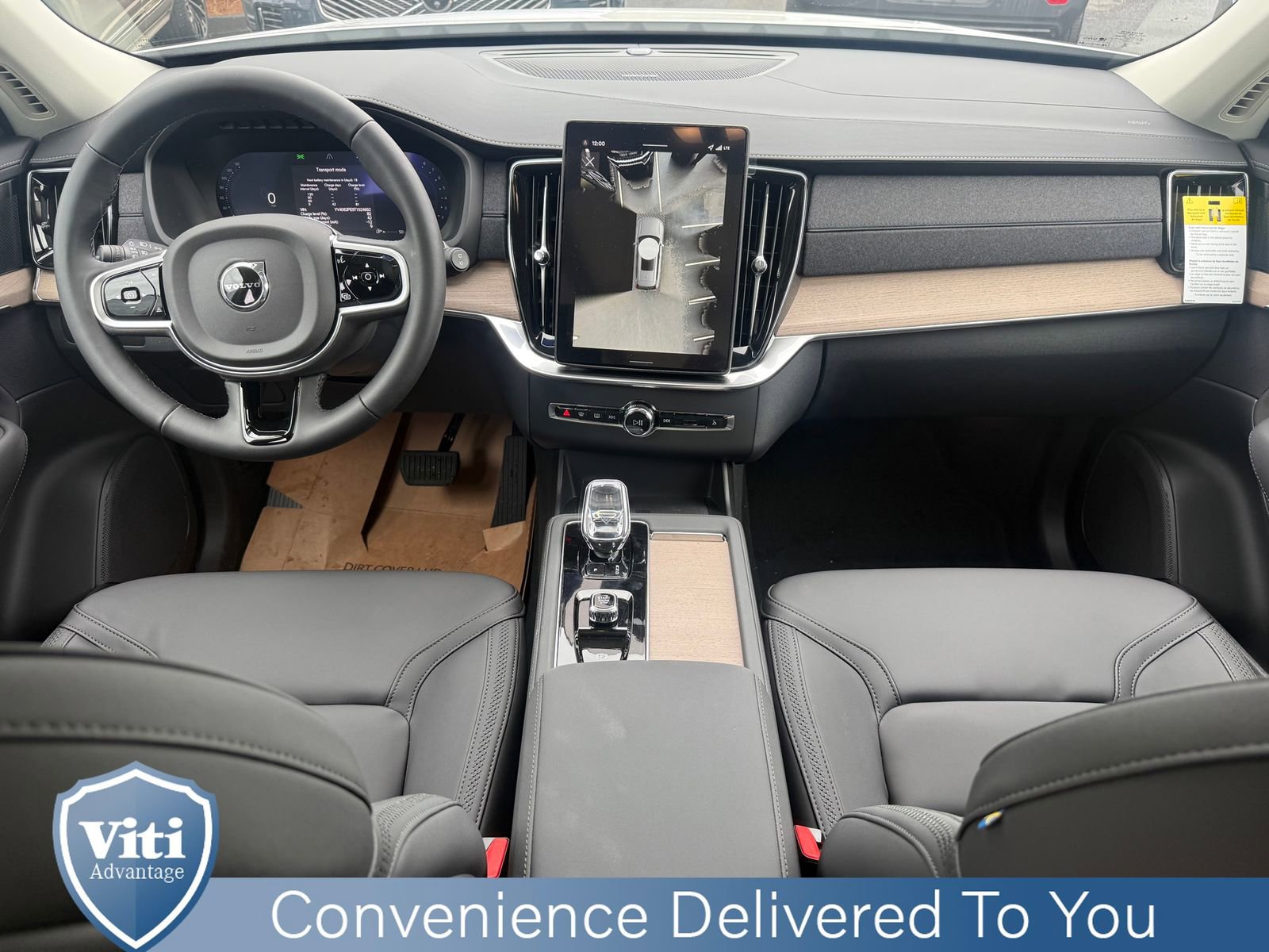 New 2026 Volvo XC90 B6 Plus w/ Protection Package image 2