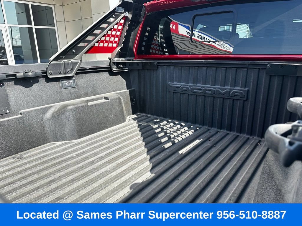 Used 2024 Toyota Tacoma Limited w/ Limited Package (LT) AWD/4WD image 17