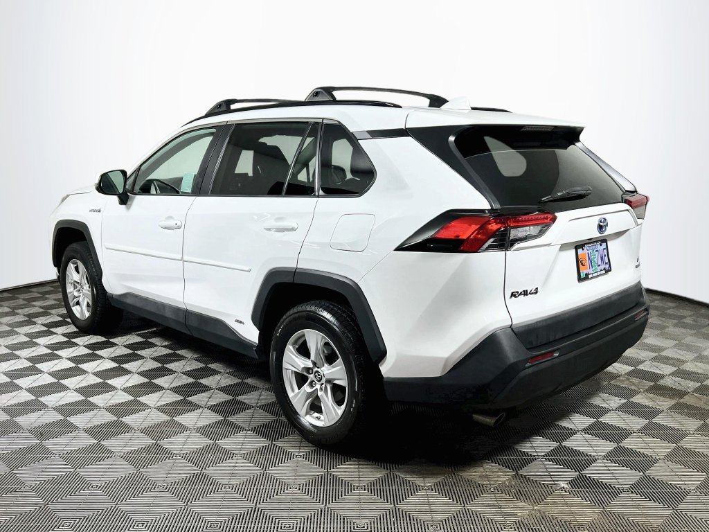 Certified 2020 Toyota RAV4 LE w/ All Weather Liner Package AWD/4WD image 5