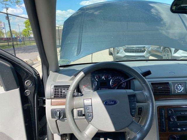 Used 2004 Ford Freestar Limited FWD image 30