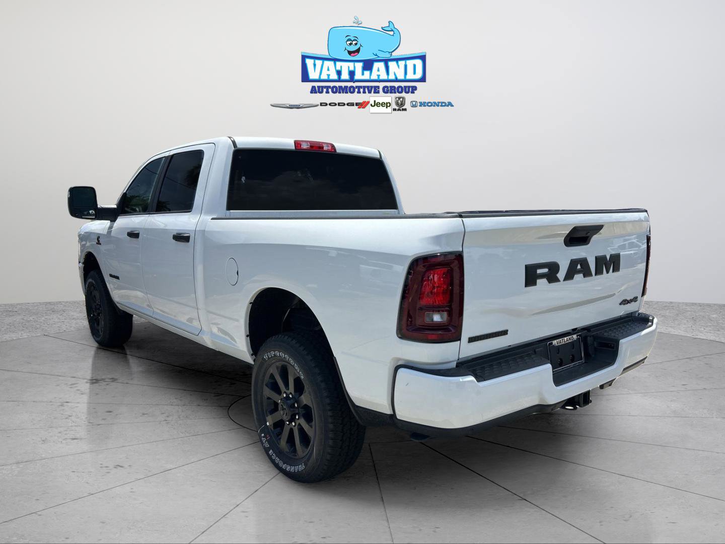 New 2026 RAM 2500 Big Horn AWD/4WD image 3