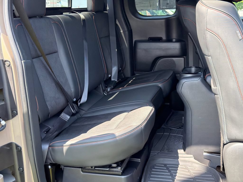 Used 2020 Nissan Titan PRO-4X AWD/4WD image 19
