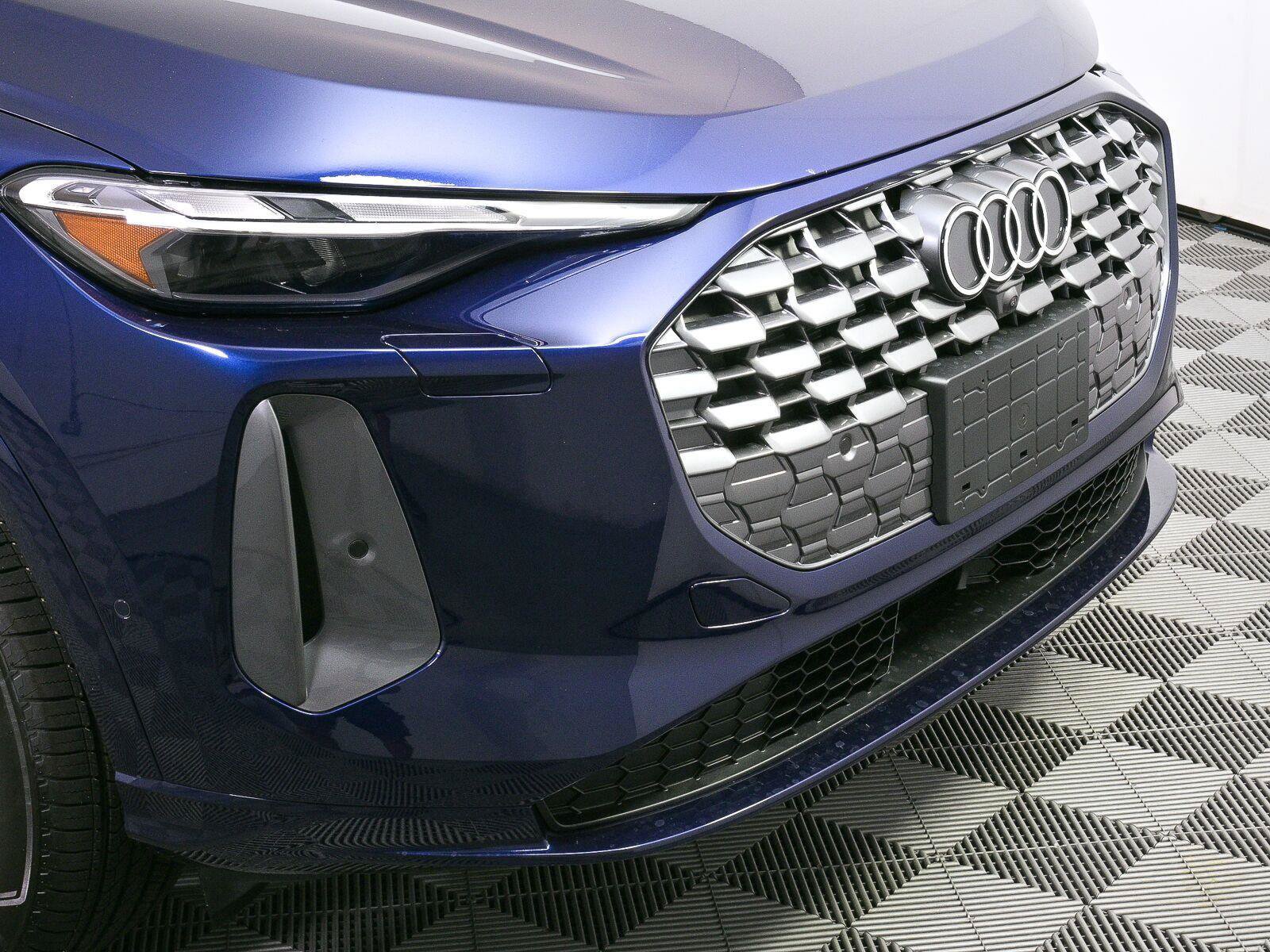 New 2026 Audi Q5 Premium Plus AWD/4WD image 13