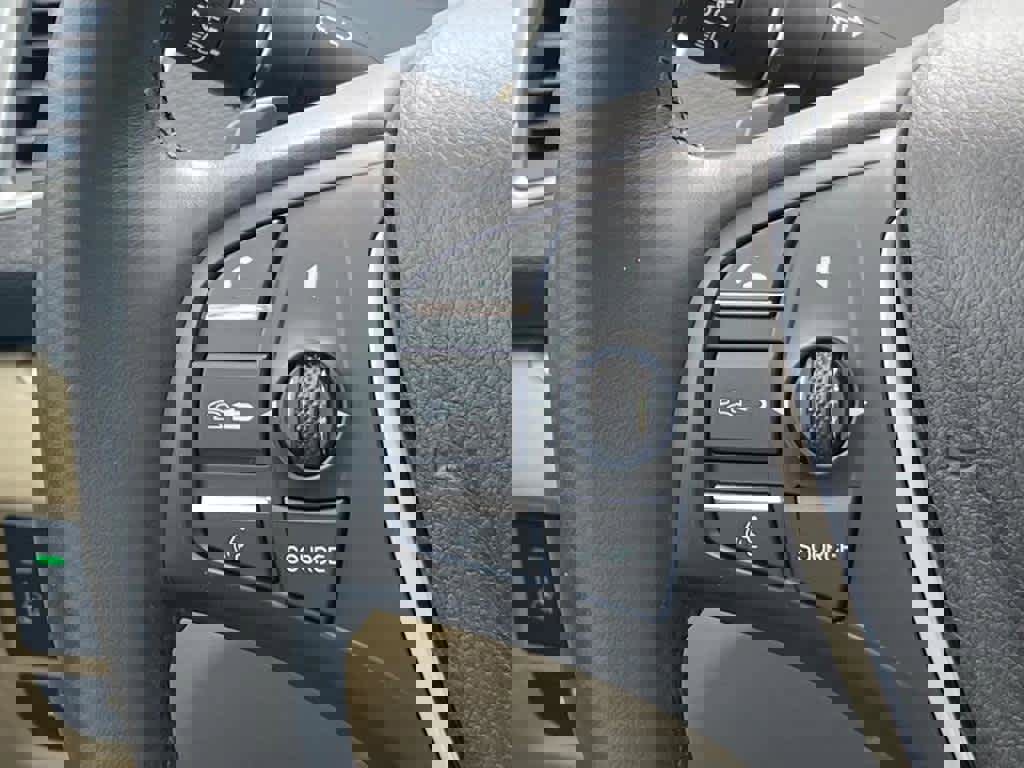 Used 2018 Acura TLX V6 image 8