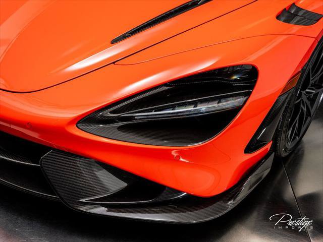Used 2021 McLaren 765LT RWD image 10