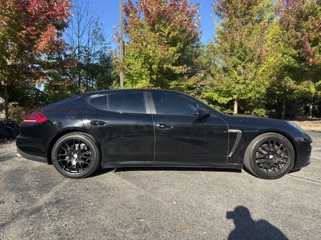 Used 2014 Porsche Panamera image 2