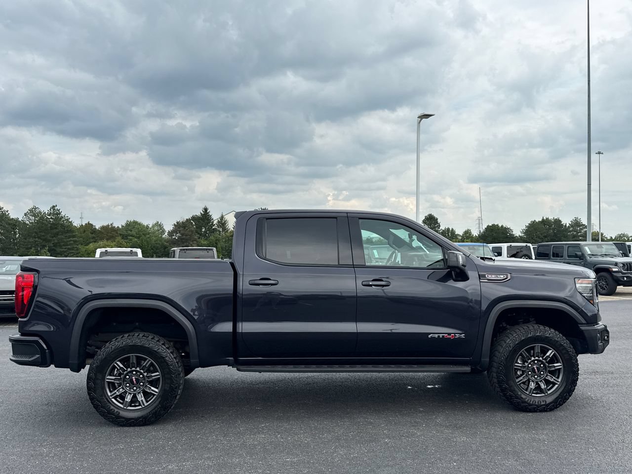 Used 2024 GMC Sierra 1500 AT4X AWD/4WD image 2