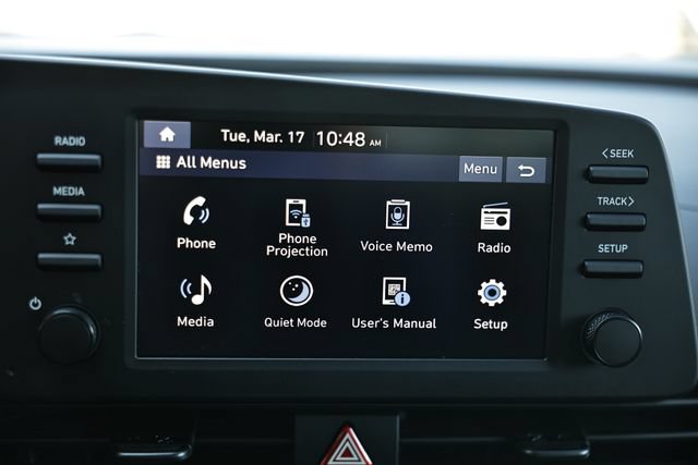 Certified 2025 Hyundai Elantra Sport FWD image 34