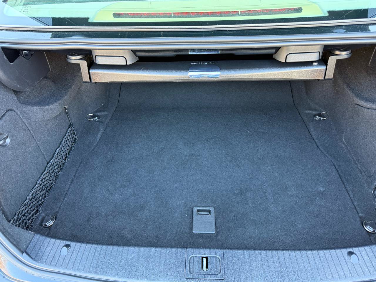 Used 2014 Mercedes-Benz E 350 4MATIC Sedan image 42