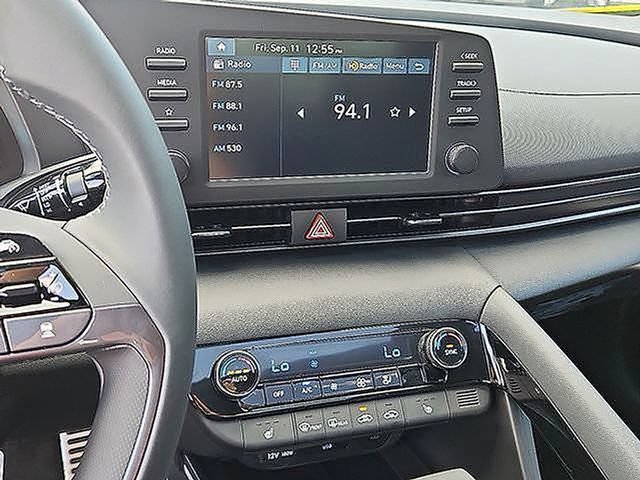 New 2026 Hyundai Elantra SEL Sport Premium FWD image 15