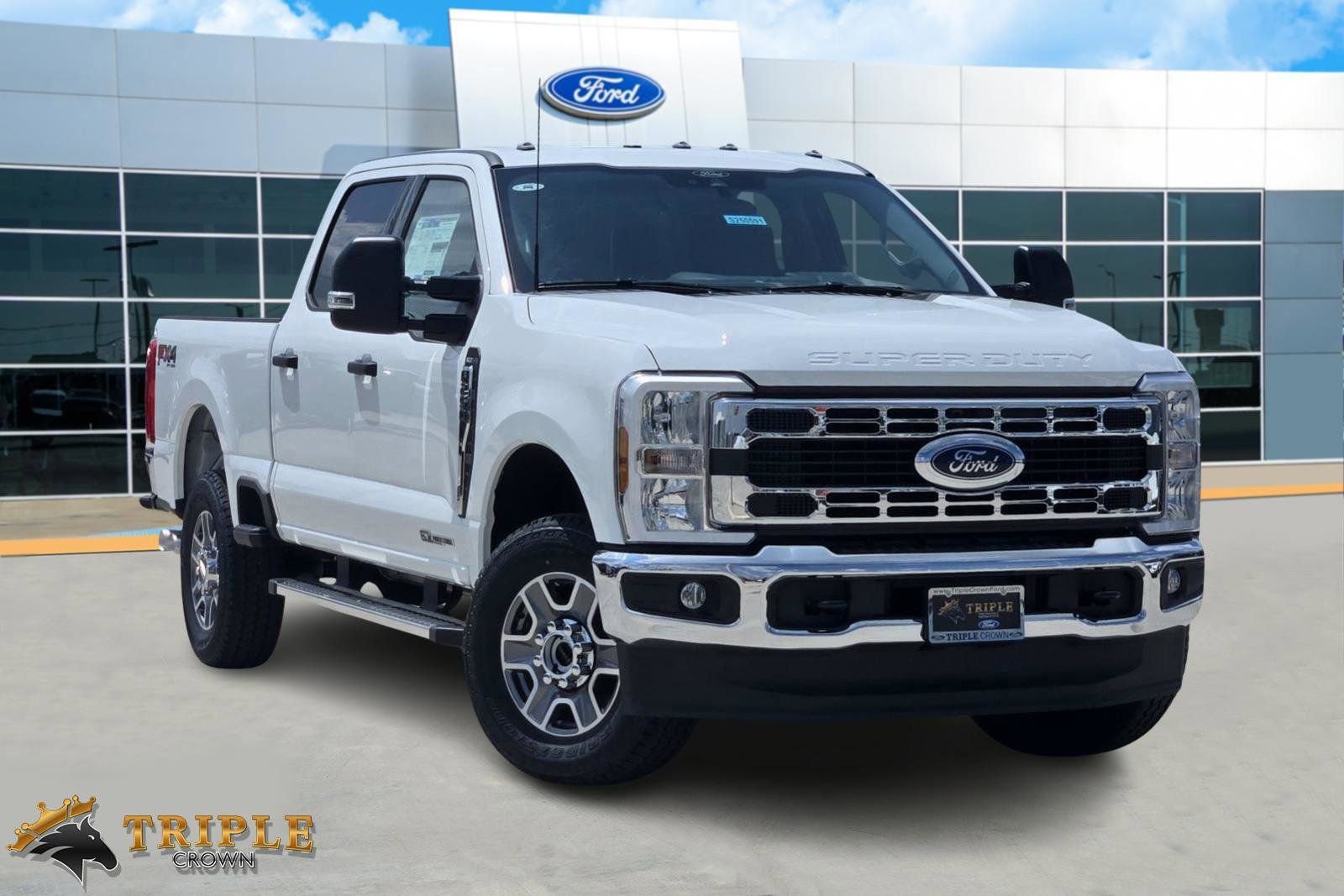 New 2025 Ford F250 XLT w/ FX4 Off-Road Package