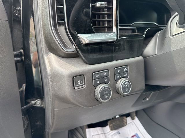 Used 2025 Chevrolet Silverado 1500 LT Trail Boss w/ LT Trail Boss Premium Package image 17