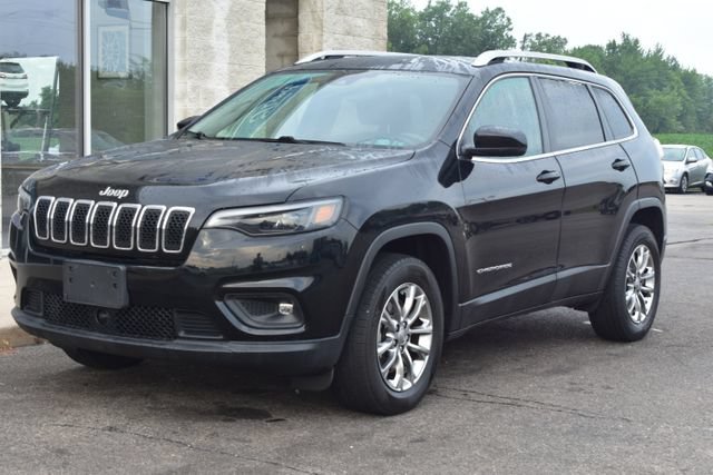 Used 2021 Jeep Cherokee Latitude Plus AWD/4WD image 15