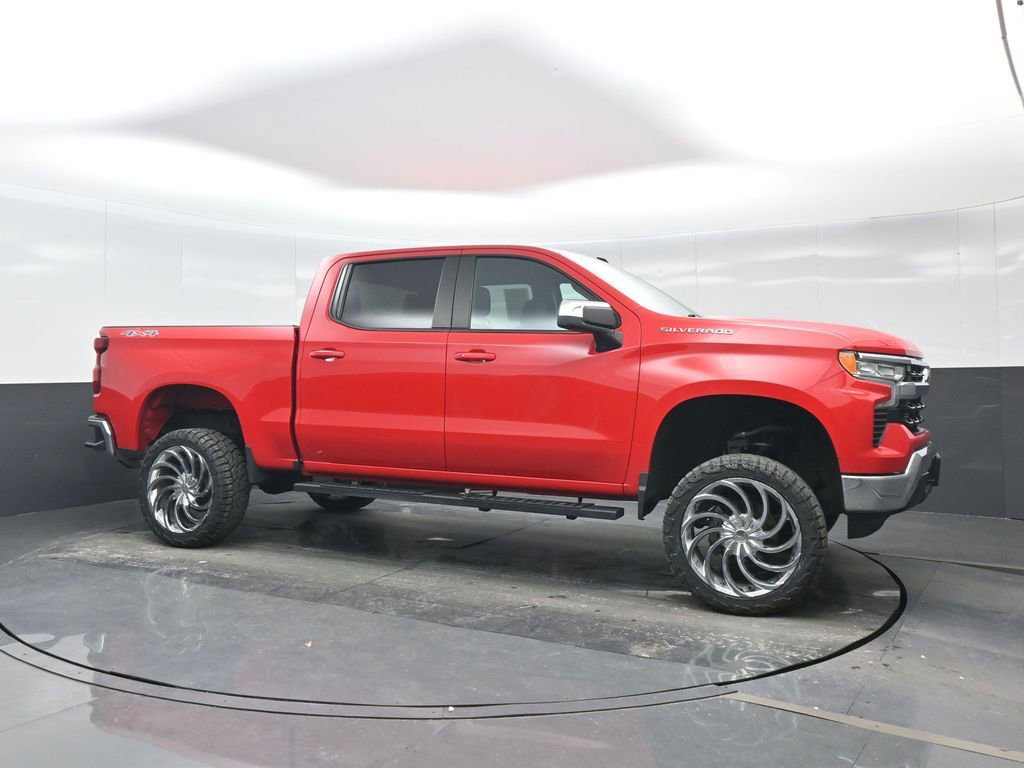 Used 2022 Chevrolet Silverado 1500 LT image 8