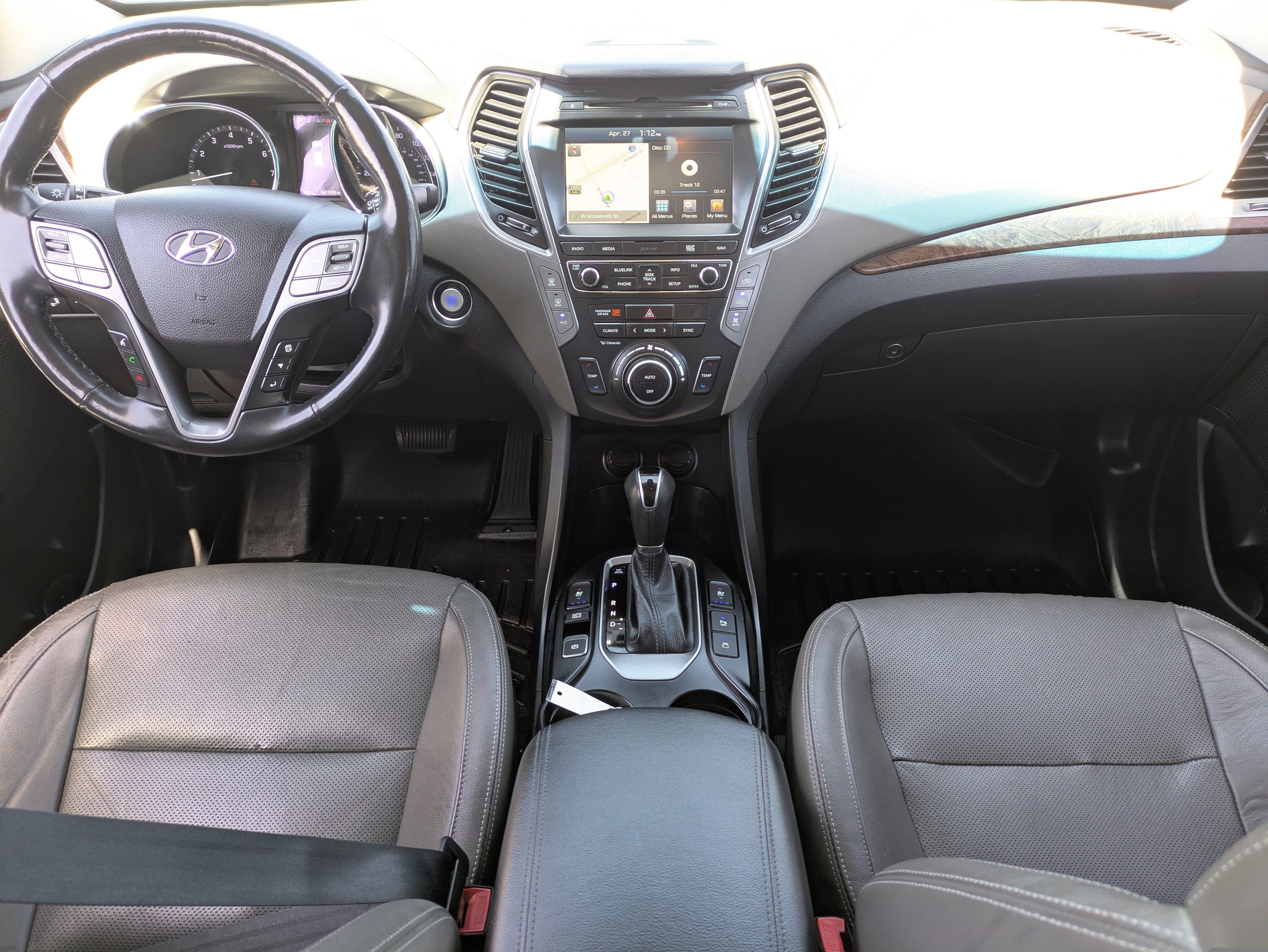 Used 2018 Hyundai Santa Fe Limited FWD image 16