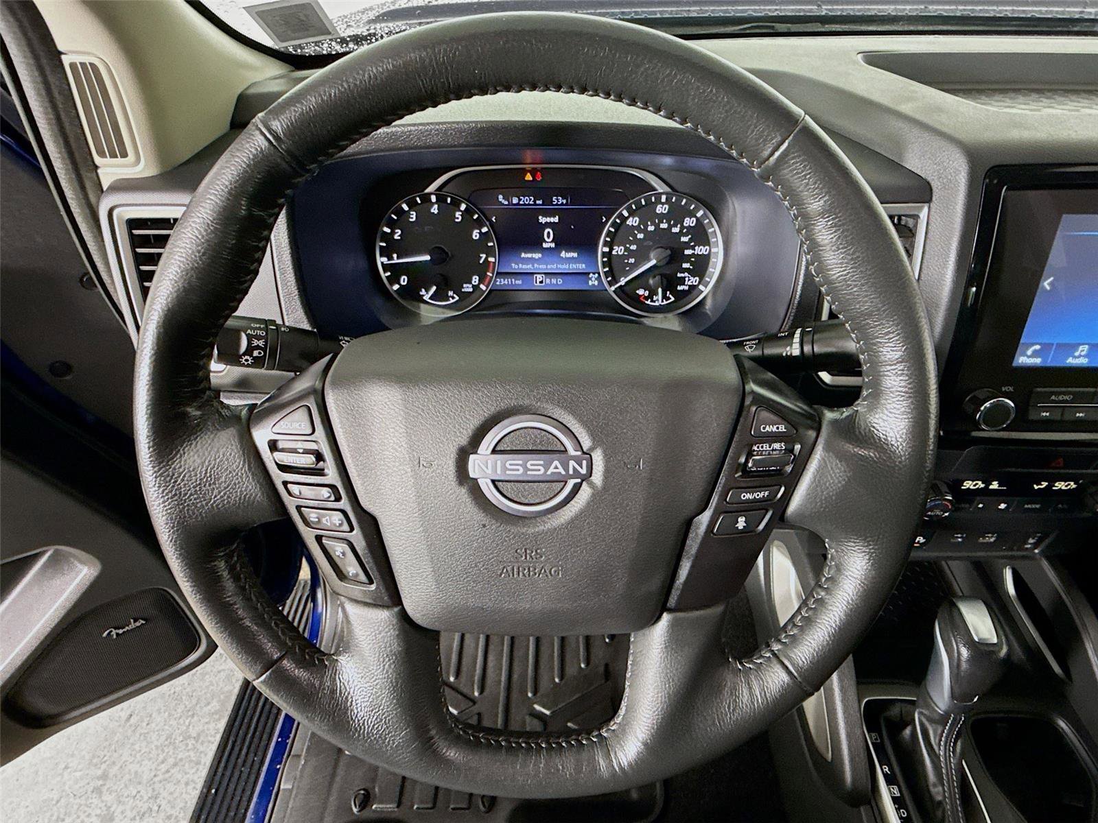 Used 2023 Nissan Frontier SV w/ SV Premium Package image 12