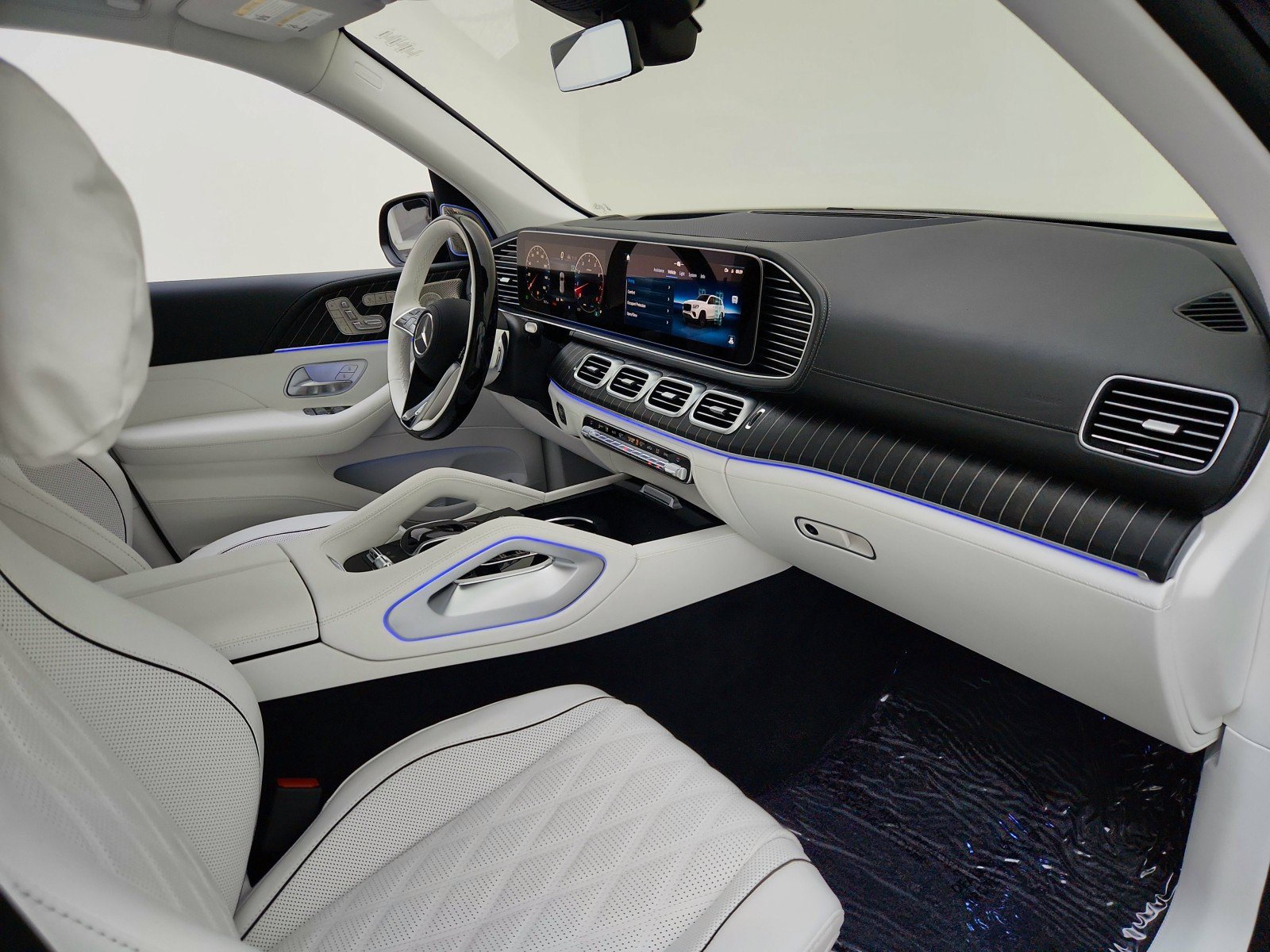New 2026 Mercedes-Benz Maybach GLS 600 4MATIC image 19