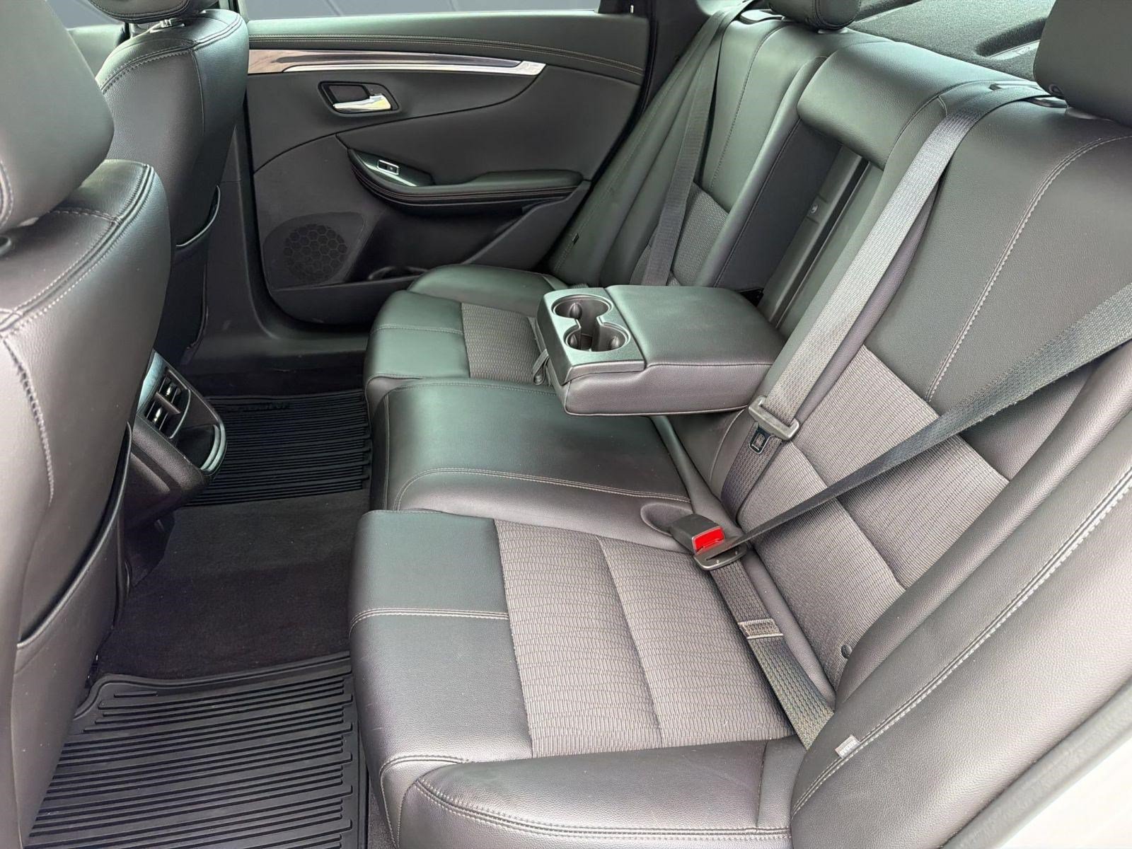Certified 2019 Chevrolet Impala LT FWD image 23