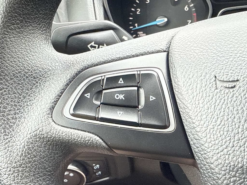 Used 2017 Ford Focus S FWD image 22