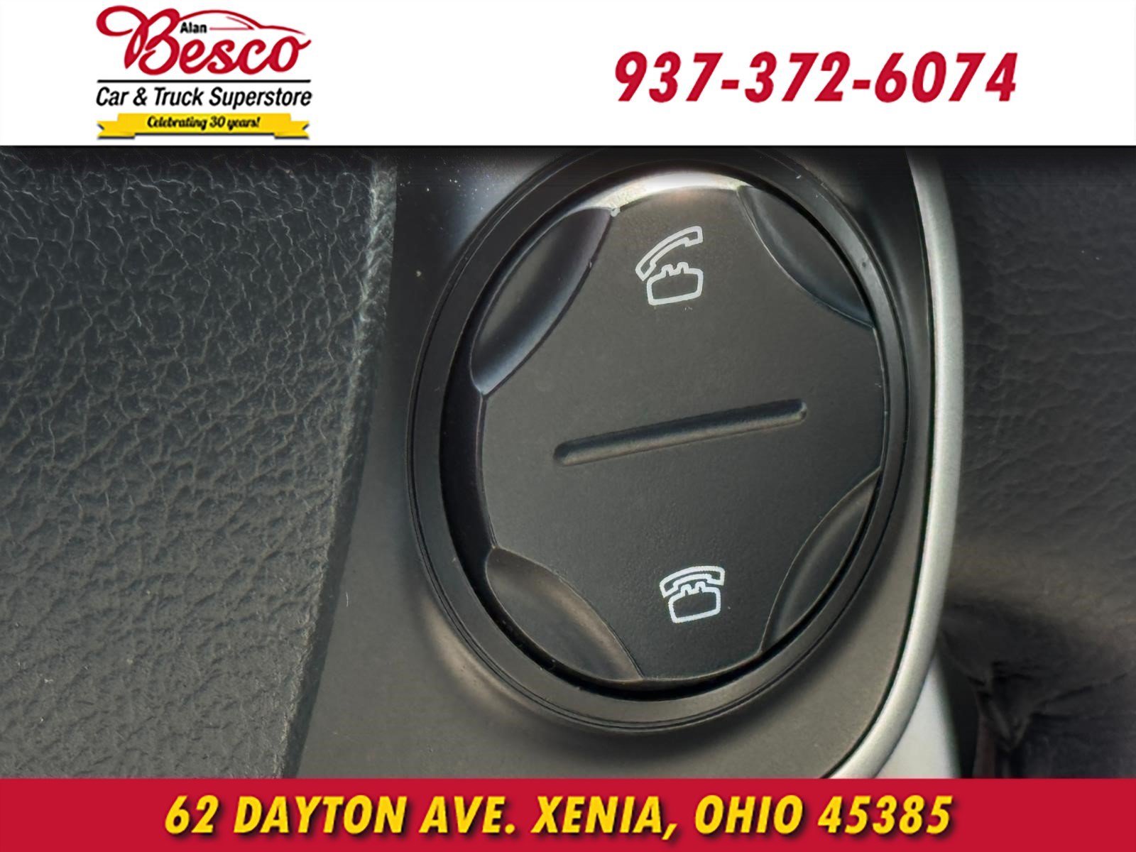 Used 2013 Toyota Camry XLE FWD image 12