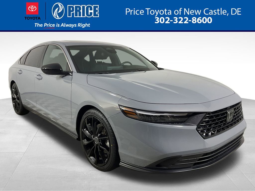Used 2023 Honda Accord Sport image 1