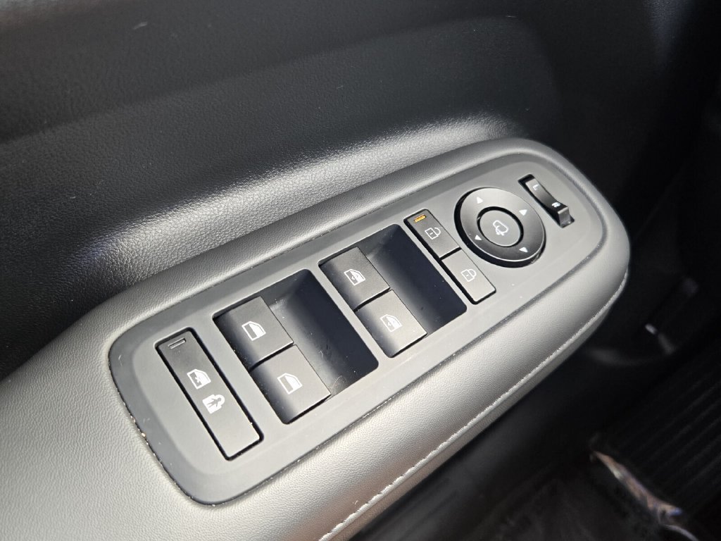 Certified 2026 Hyundai Santa Fe Limited FWD image 28