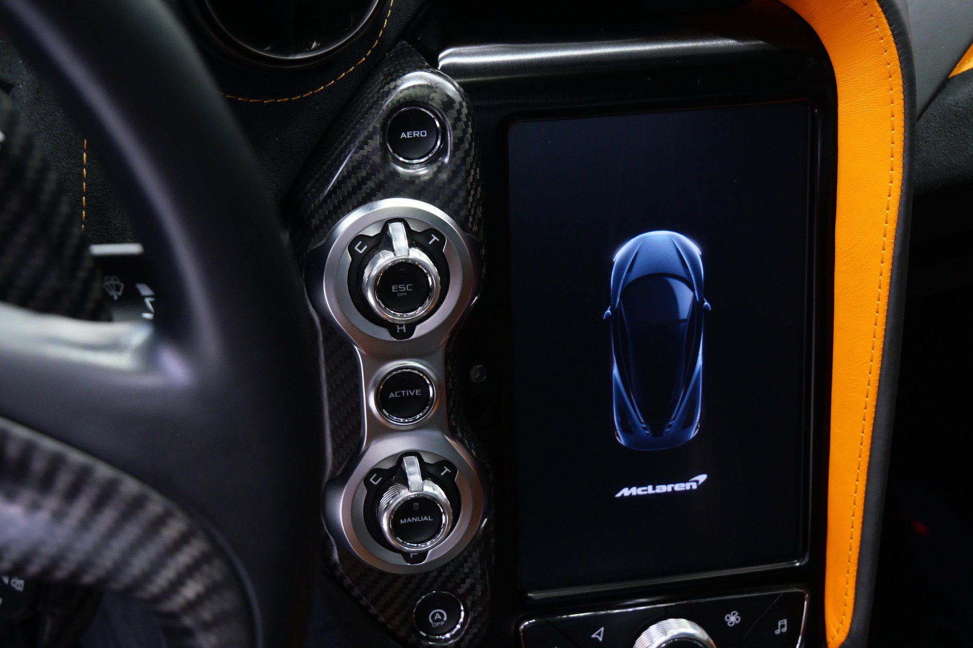 Used 2022 McLaren 720S Performance RWD image 17