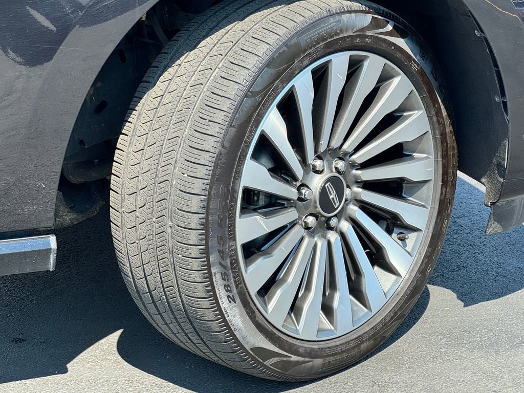 Used 2021 Lincoln Navigator Reserve w/ Luxury Package image 14