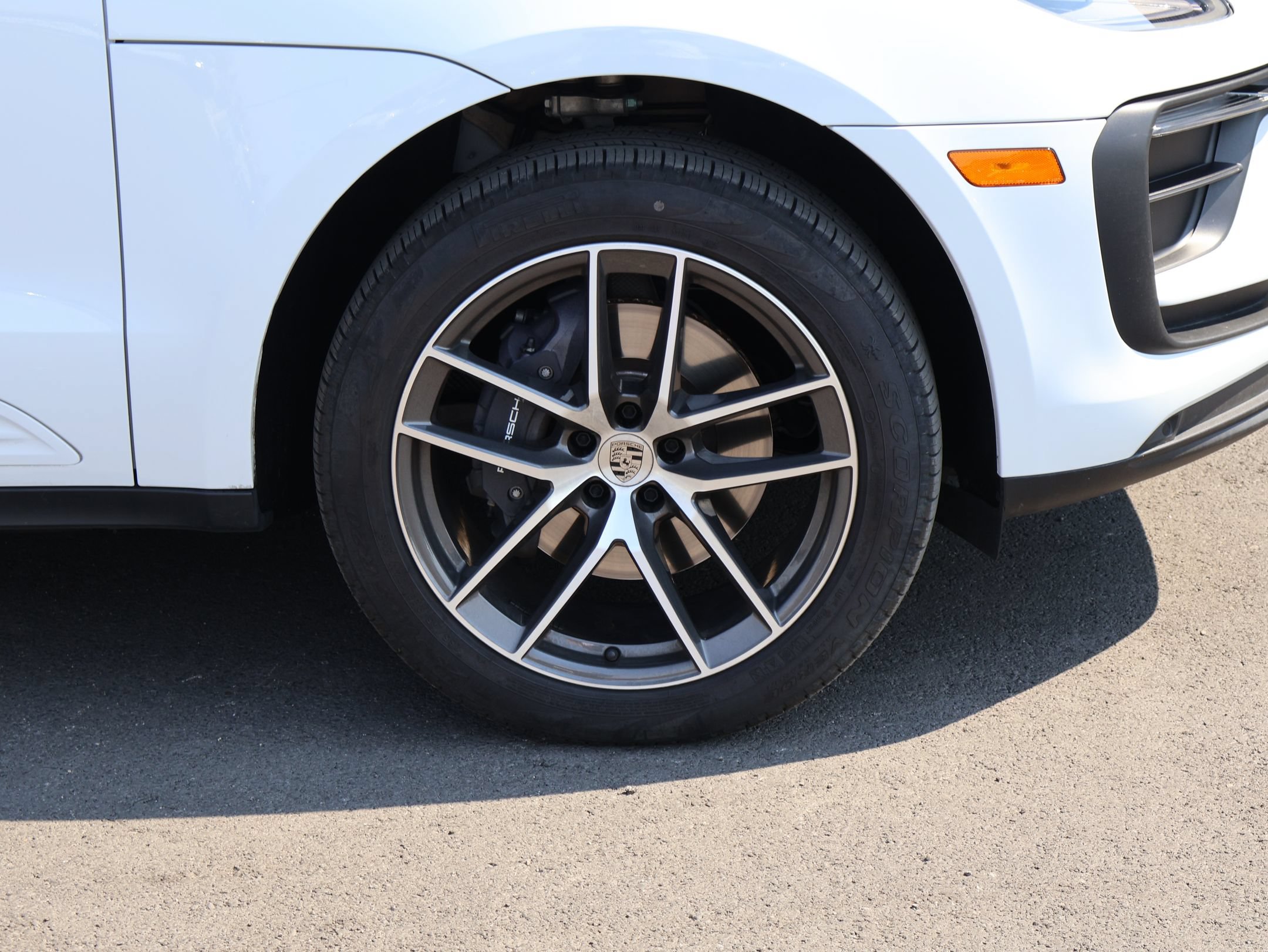 Certified 2026 Porsche Macan AWD/4WD image 60