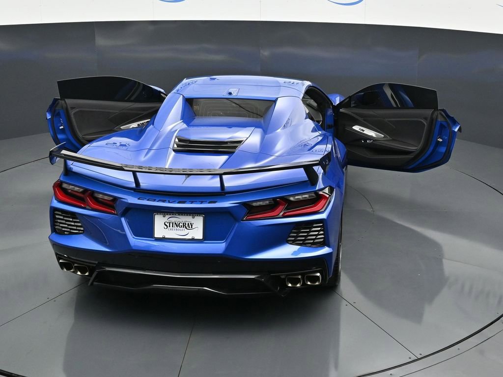 Used 2022 Chevrolet Corvette Stingray Convertible w/ Z51 Performance Package image 26