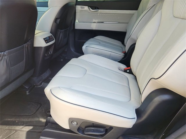Used 2024 Hyundai Palisade Calligraphy image 26