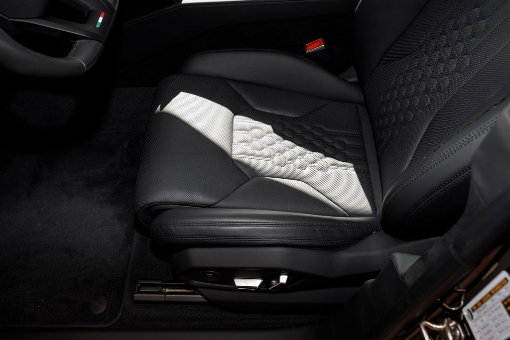 Used 2024 Lamborghini Urus Performante image 20