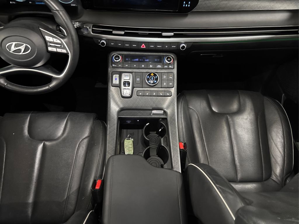 Used 2024 Hyundai Palisade Limited image 18