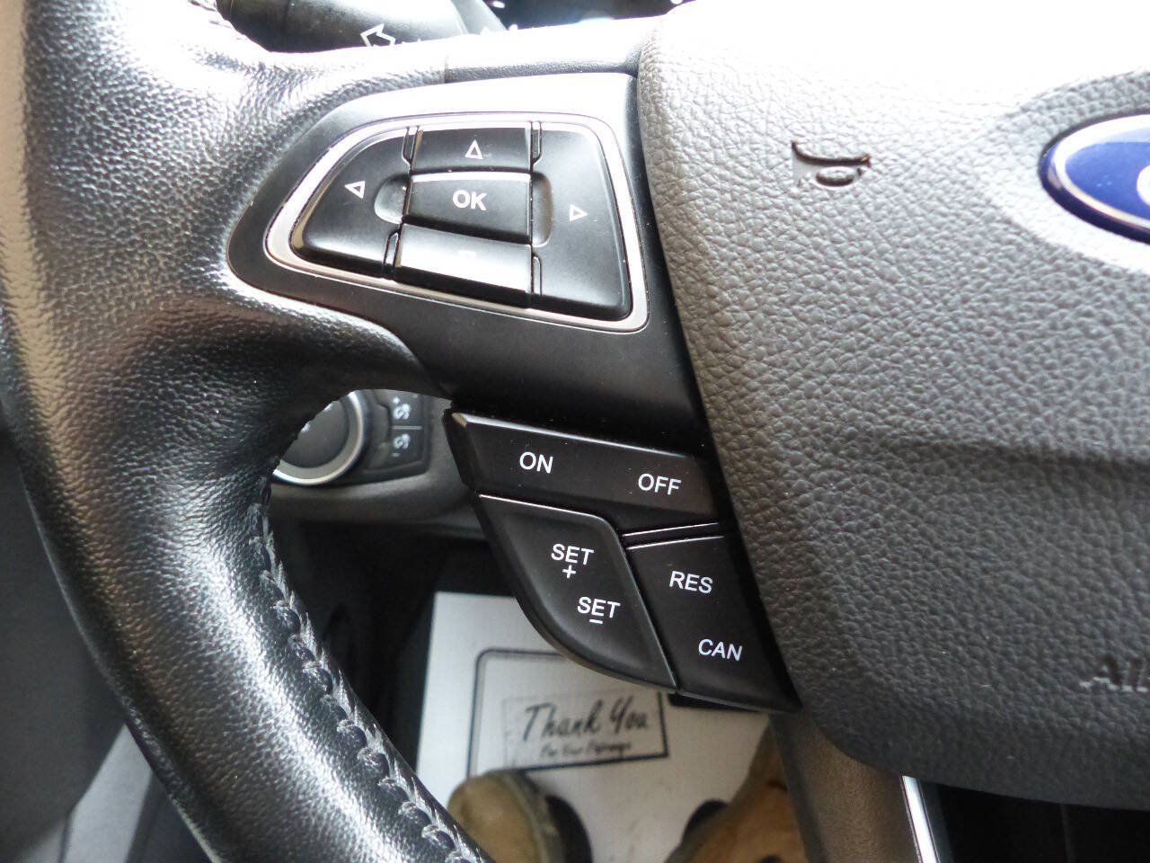 Used 2019 Ford Escape SEL AWD/4WD image 38