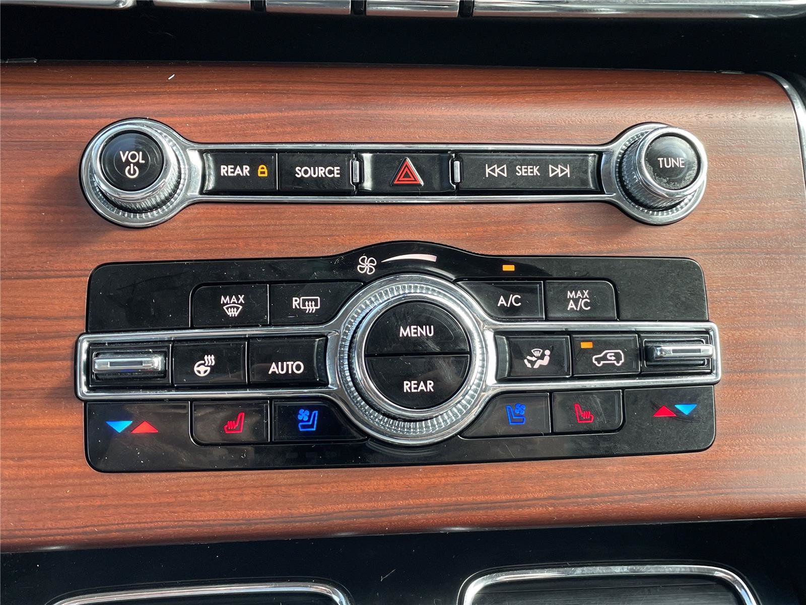 Used 2023 Lincoln Aviator Reserve AWD/4WD image 26