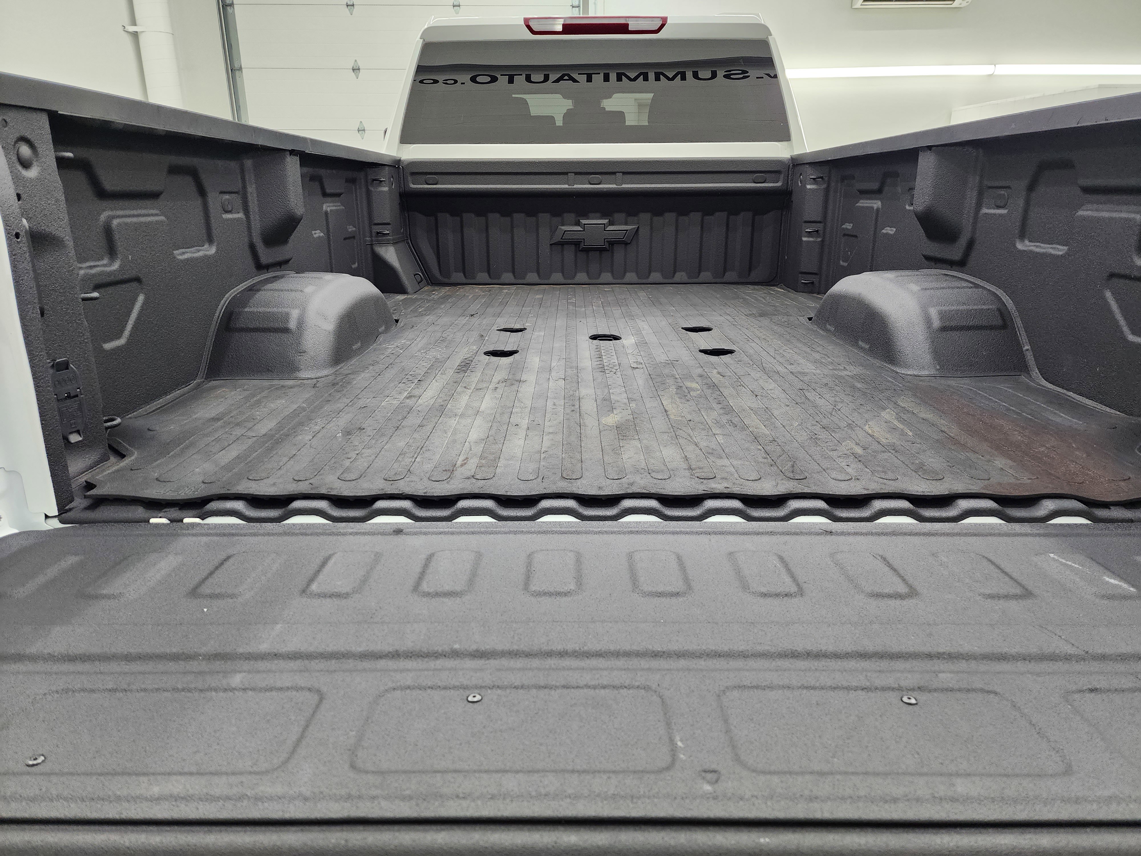 Used 2024 Chevrolet Silverado 3500 LT w/ Convenience Package image 29